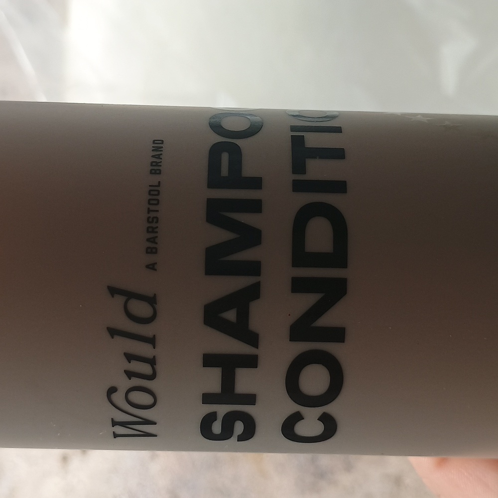 Would by Barstool Sports – Summer House 2-in-1 Shampoo & Conditioner 🌊💜 - Picture 4 of 10